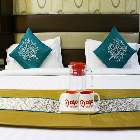 Crown Royale Hotel Dehradun Luaran gambar