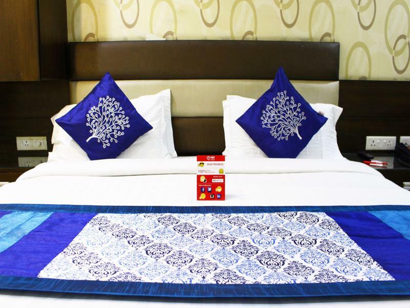 Crown Royale Hotel Dehradun Luaran gambar